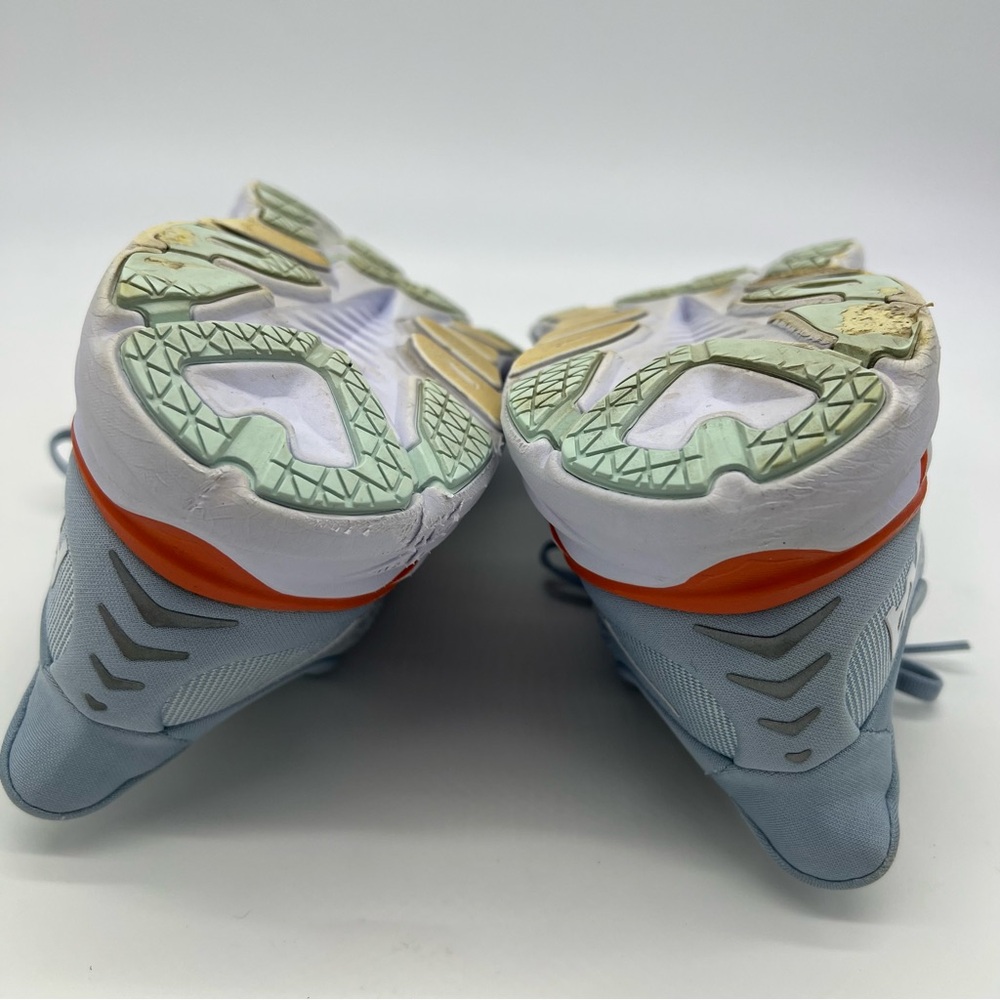 Hoka One Clifton Edge Light Blue Wonen Sneakers Size 8.5B - Picture 11 of 16